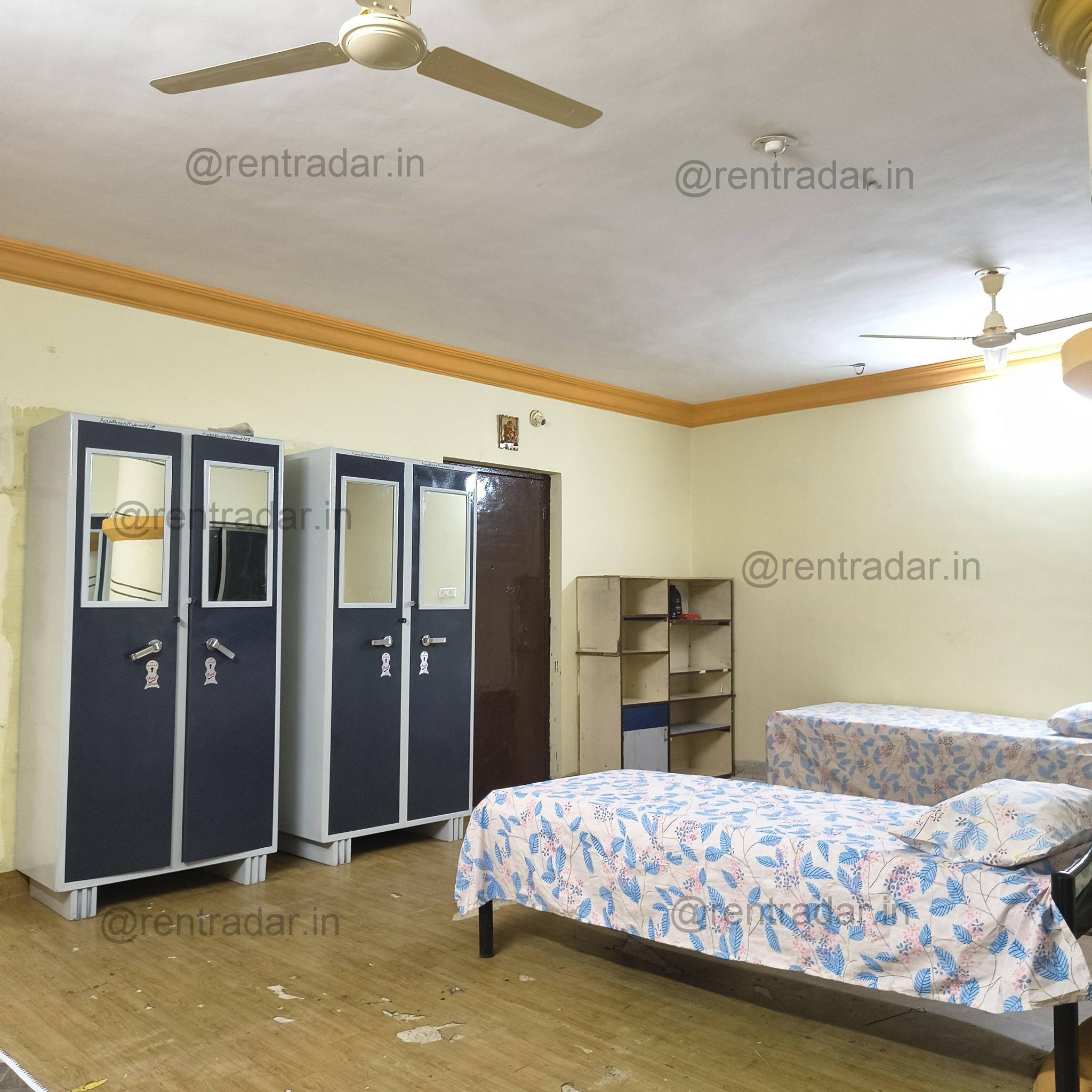 Room Available at Hadapsar (aaradhyan Accommodation)