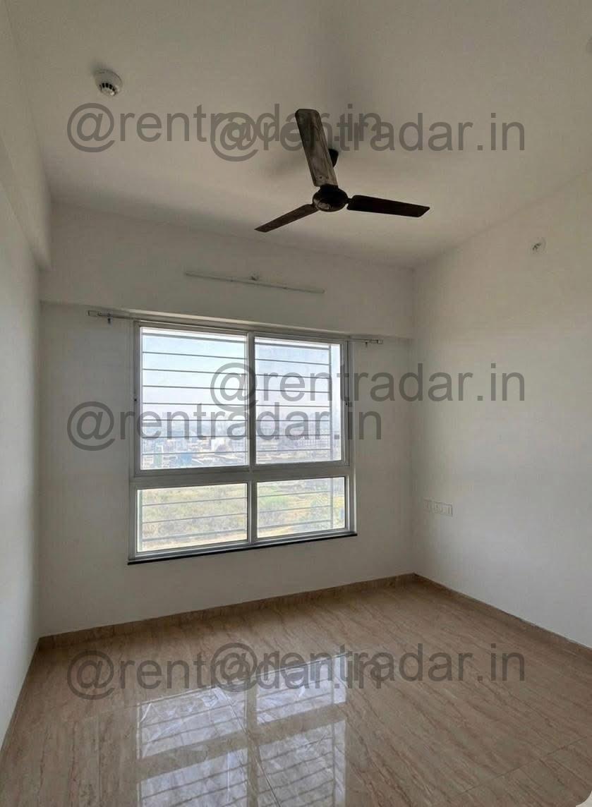 Room in 2 Bhk at Mahalunge (vtp Leonara)
