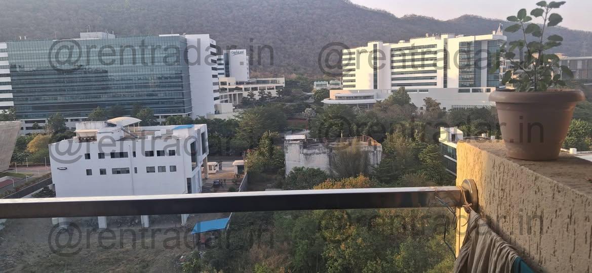 Room in 2 Bhk at Hinjewadi (kohinoor Coral Phase 3)