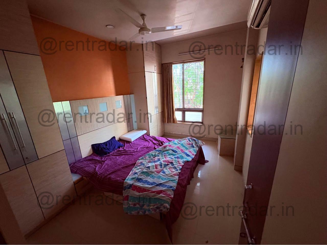 Private Room For Rent at Raghuvansh Apartments (raghuvansh Apartments)