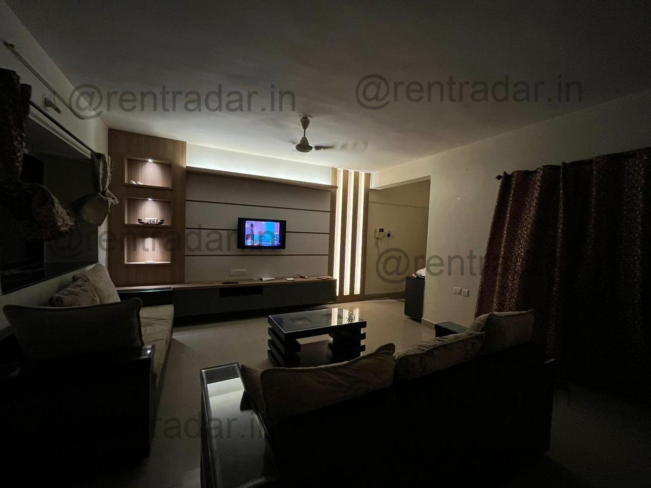 Room in 3bhk at Baner Pashan Link Road (kumar Shantiniketan)