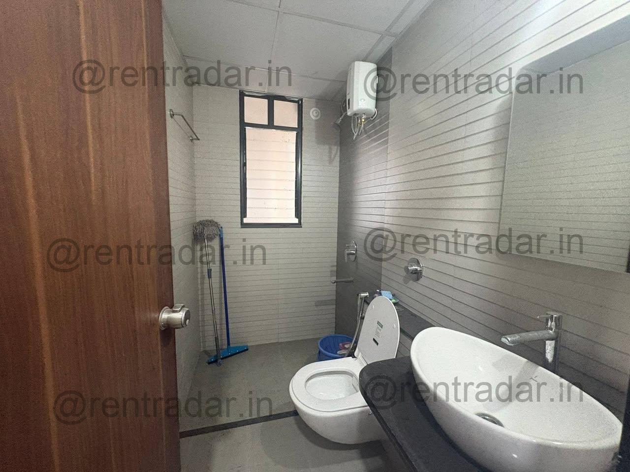 Room in 3bhk at Mantra Mirari Society, Mundwa Road (mantra Mirari)