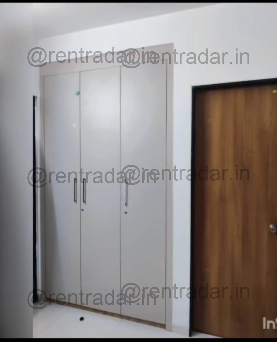 2 Bhk For Rent at Moshi (society Park Land)