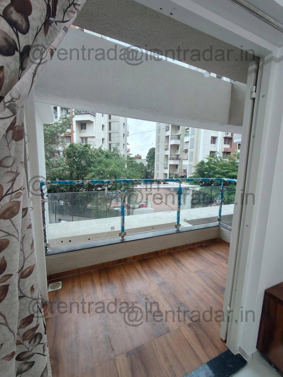 Room Available at Dhanori