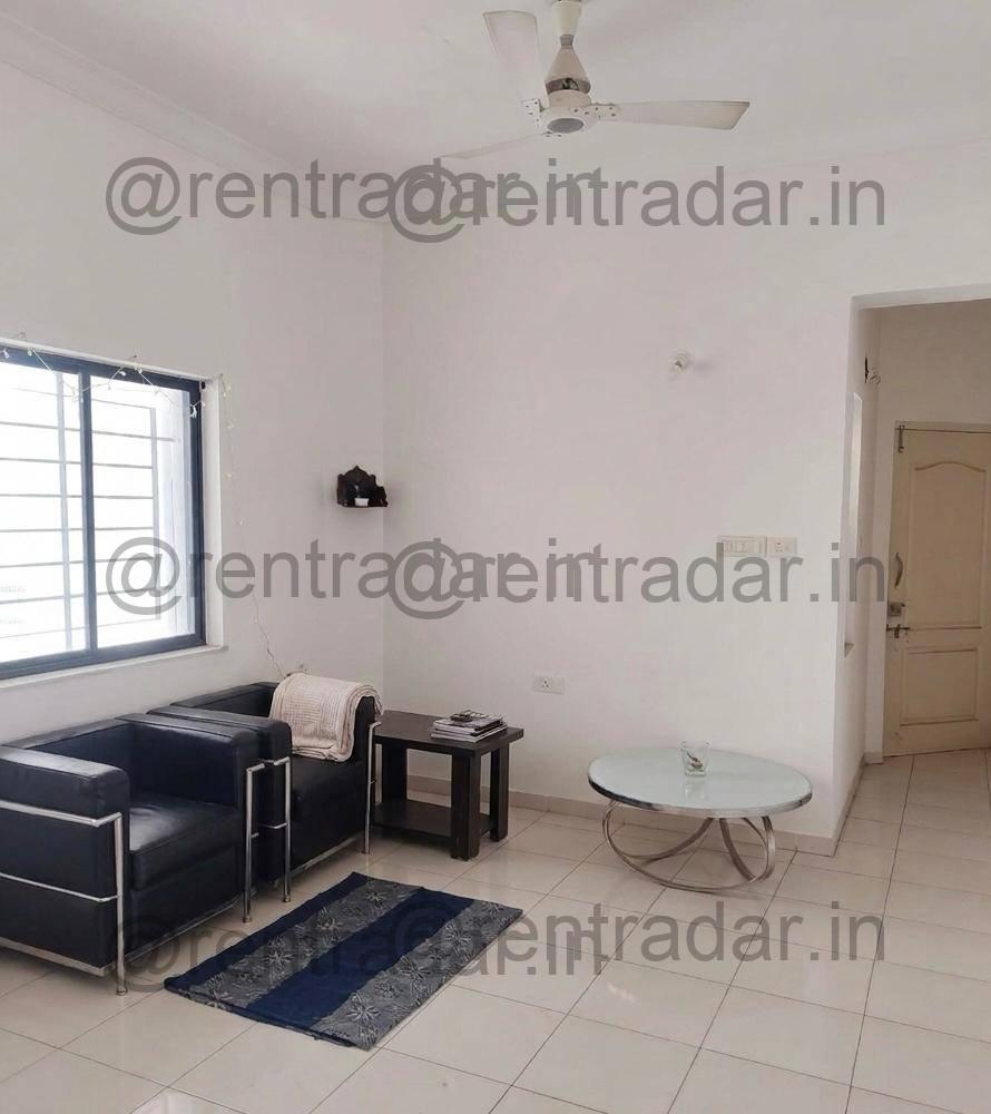 Room in 2 Bhk at Gokhale Nagar (rohan Garima Society)