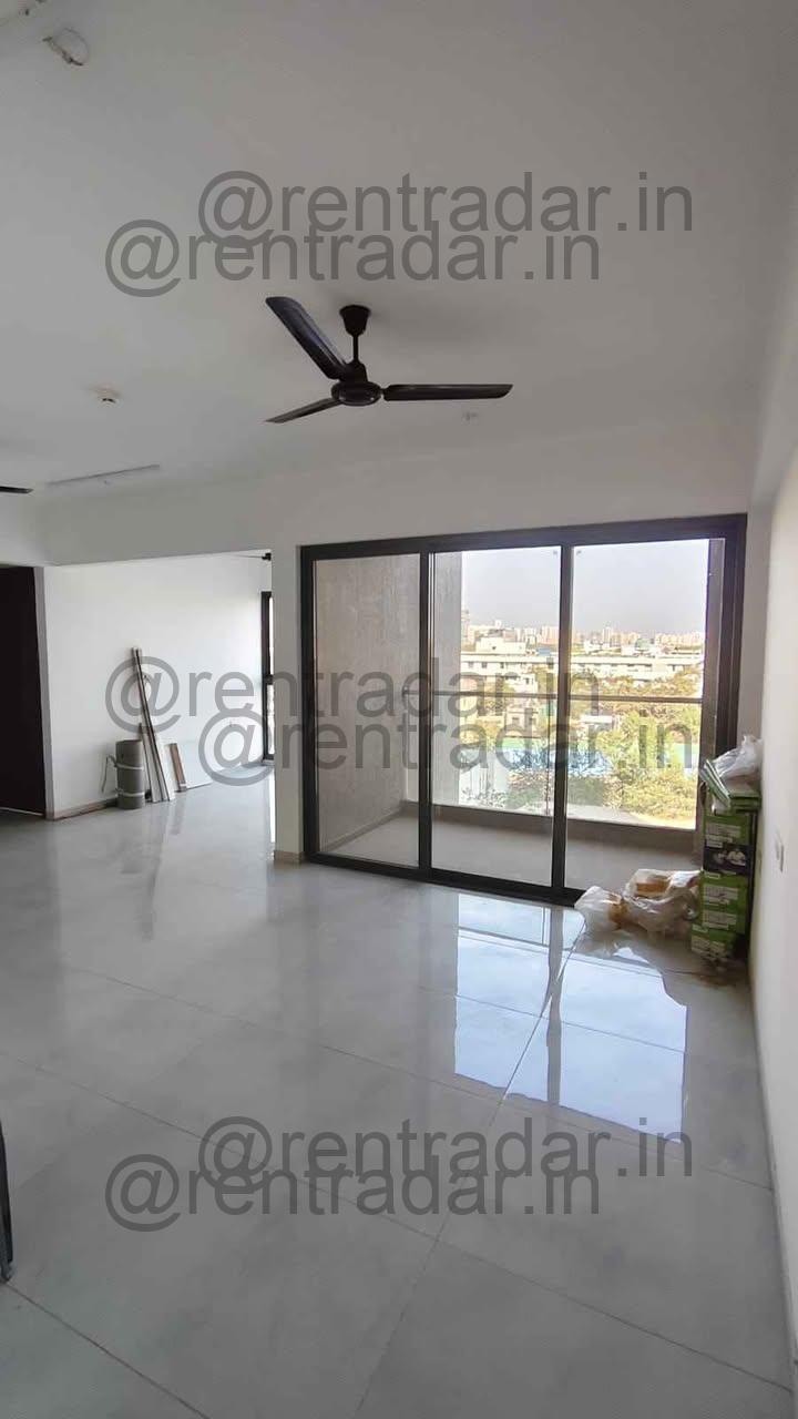2.5 Bhk For Rent at Upper Koregaon Park (mantra Mirari)