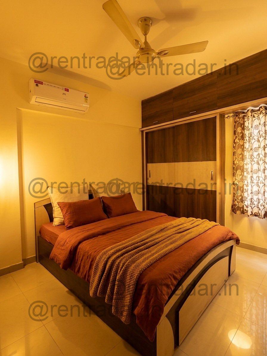 Room in 2bhk at Kharadi (urban Nirvana Society)