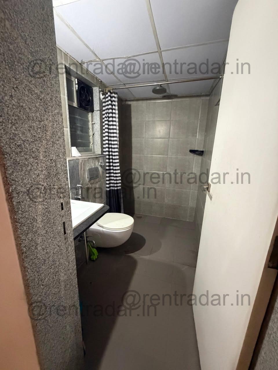 Room in 2bhk at New Kalyani Nagar, Wadgaon Sheri (brahma F-residences)