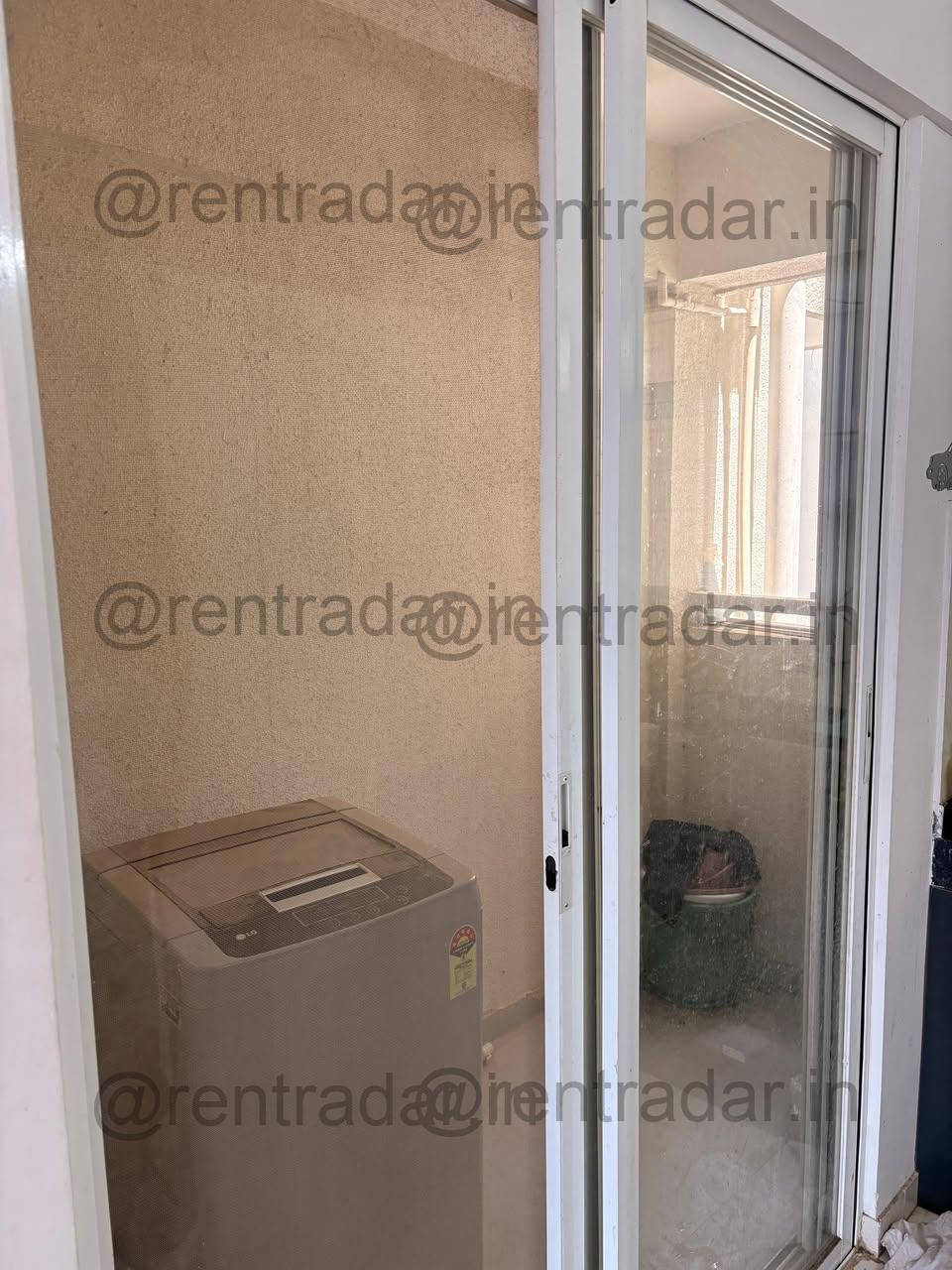 Room in 2 Bhk at Keshavnagar (mantra Insignia)