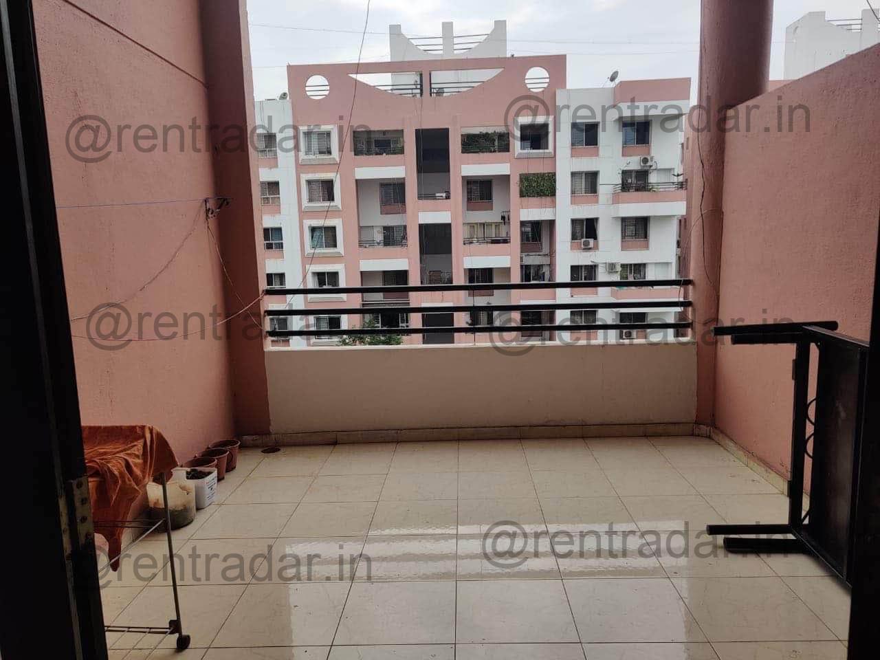 Room in 3bhk at Pimple Saudagar (kunal Icon Society)