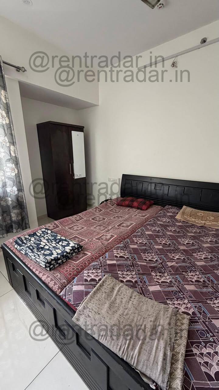 2 Bhk For Rent at Wakad (yashone Wakad Central)