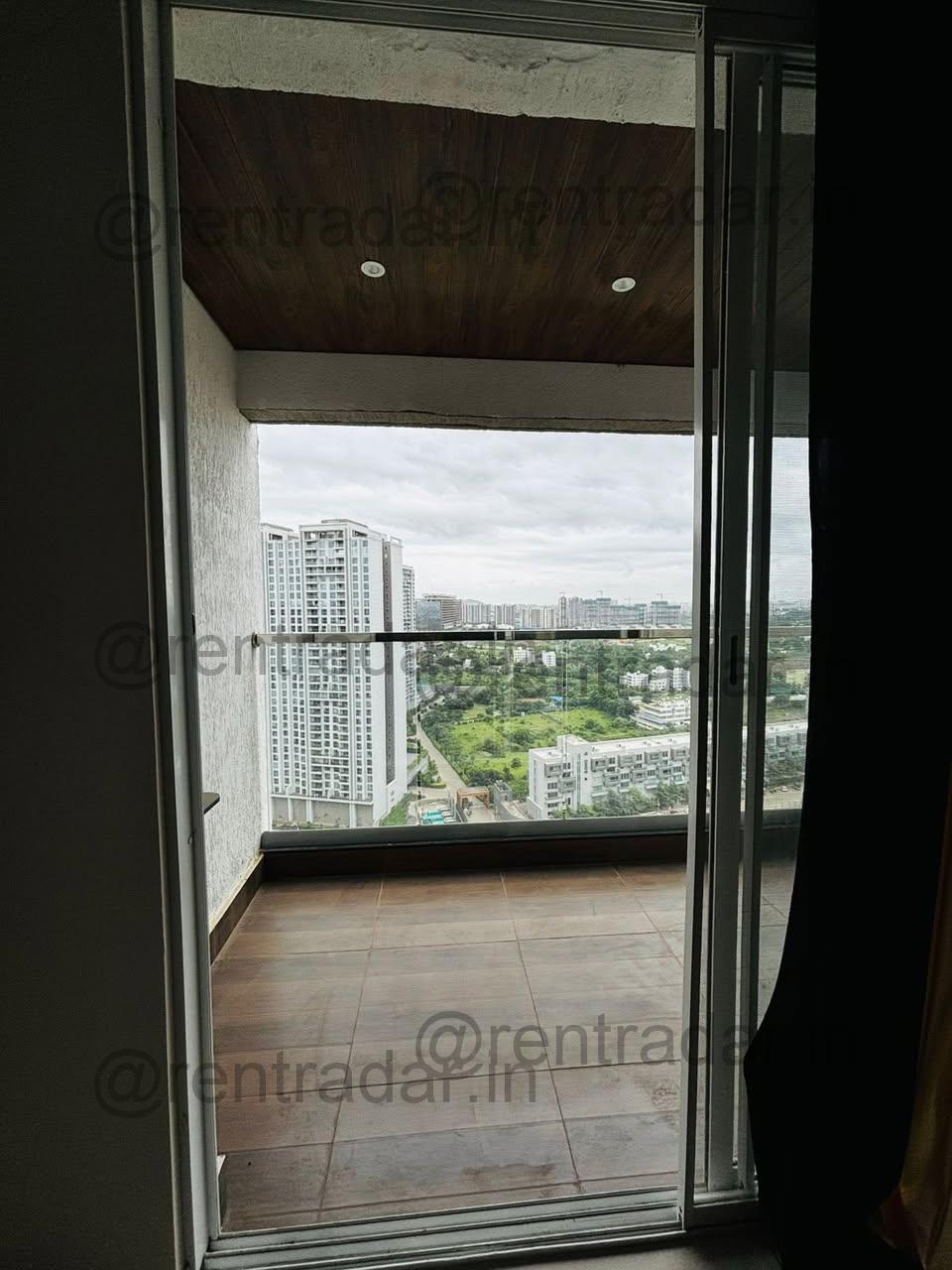 Room in 3bhk at Kharadi (yashwin Orizzonte)