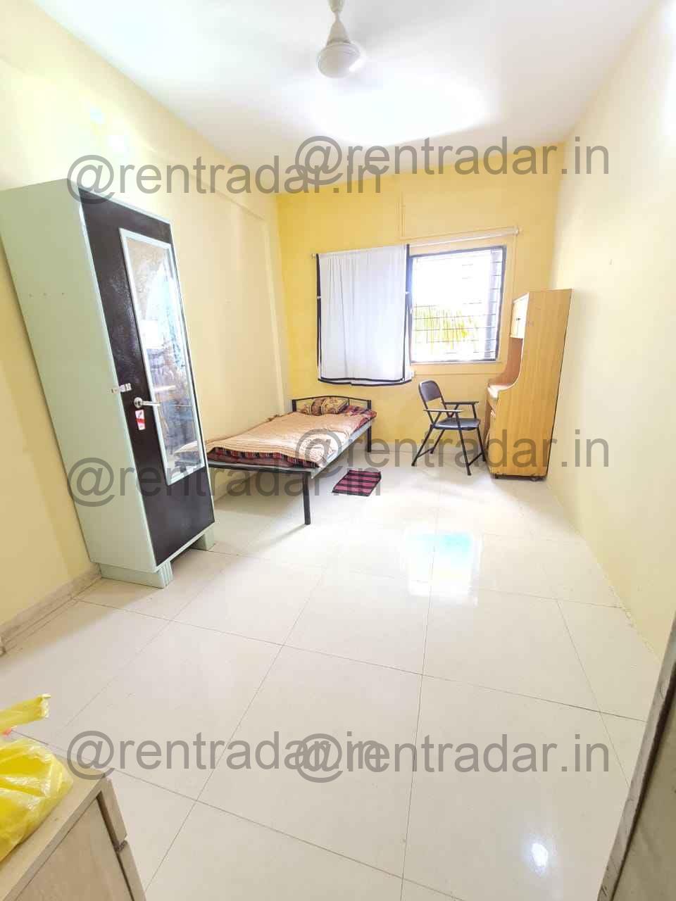 Room Available at B.t. Kawade Road Near Magarpatta Road