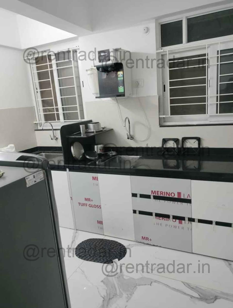 Room in 2bhk at Greenville Society, Dp Road, Hadapsar