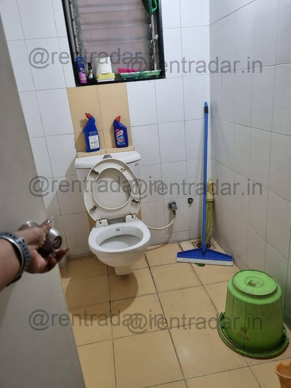 Room in 3bhk at Baner (crystal Garden Society)