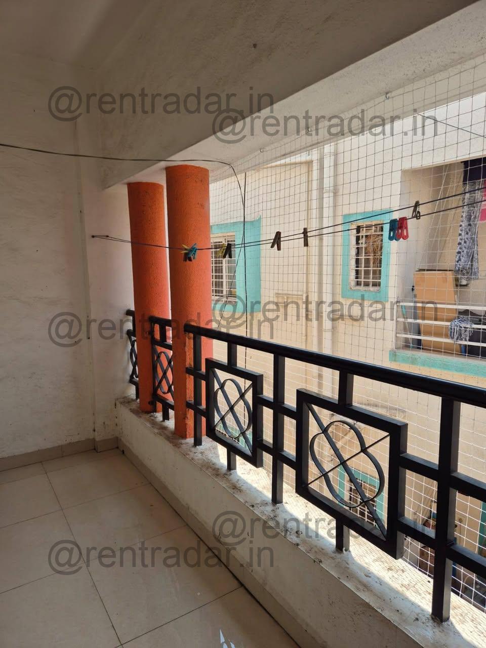 Room in 1 Bhk at Kharadi Bypass