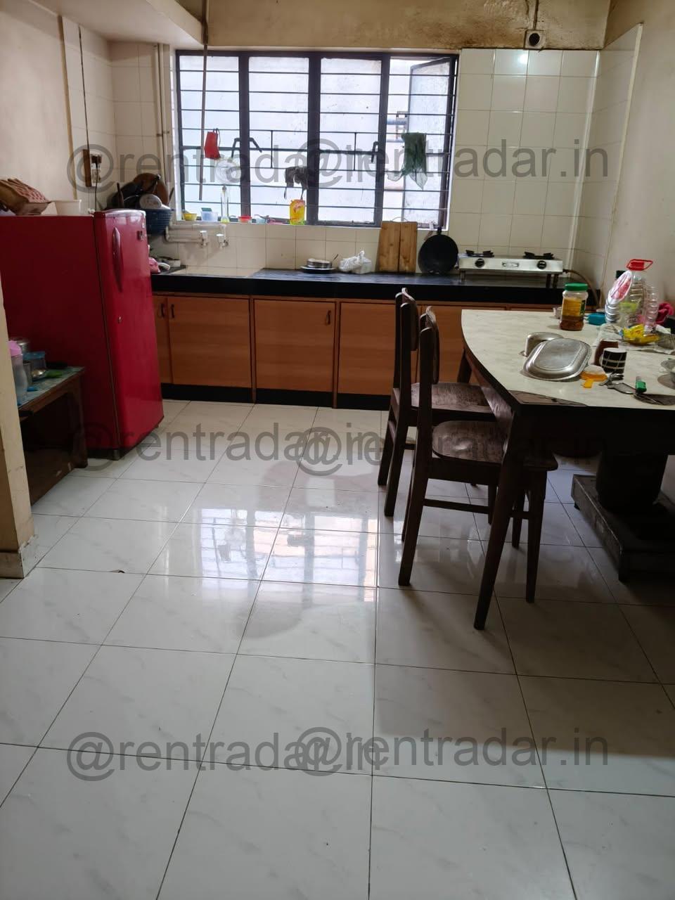 Room in 2bhk at Bhandarkar Road