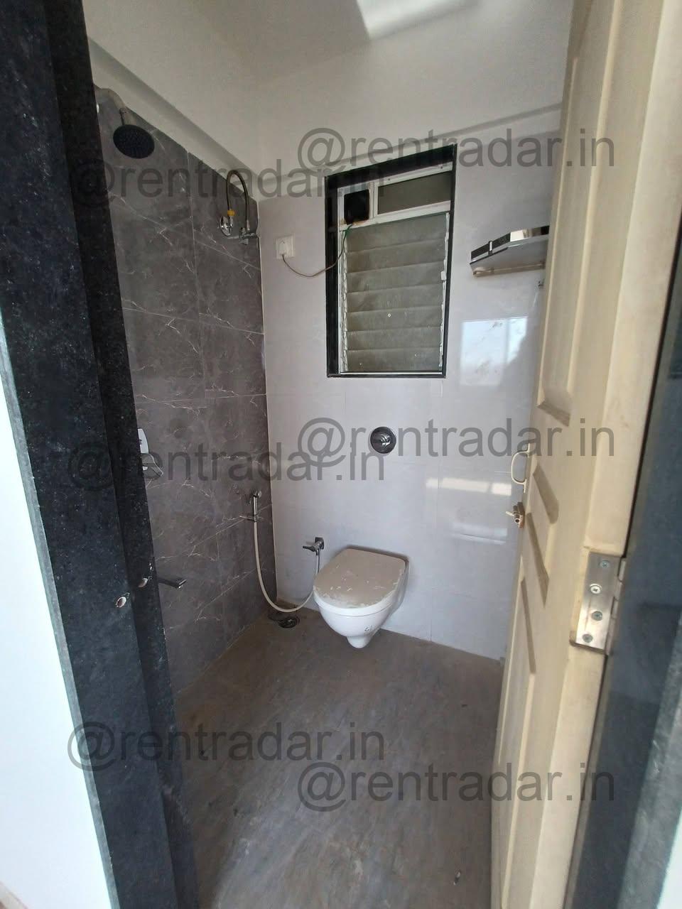 Room in 1 Bhk at Kalina
