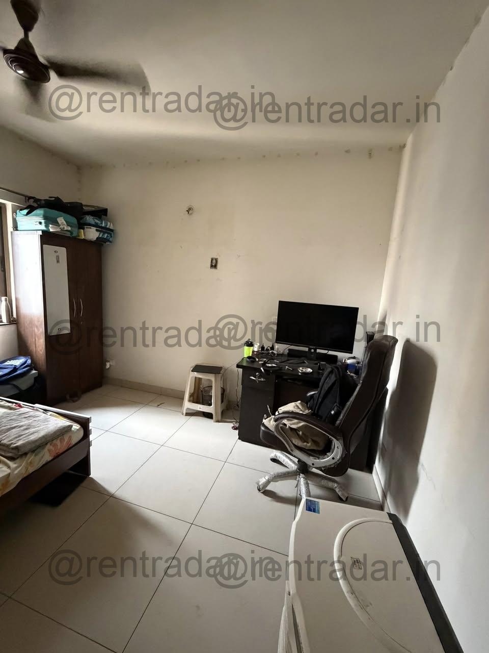 Room in 3 Bhk at Hinjewadi (blue Ridge Tower 19)