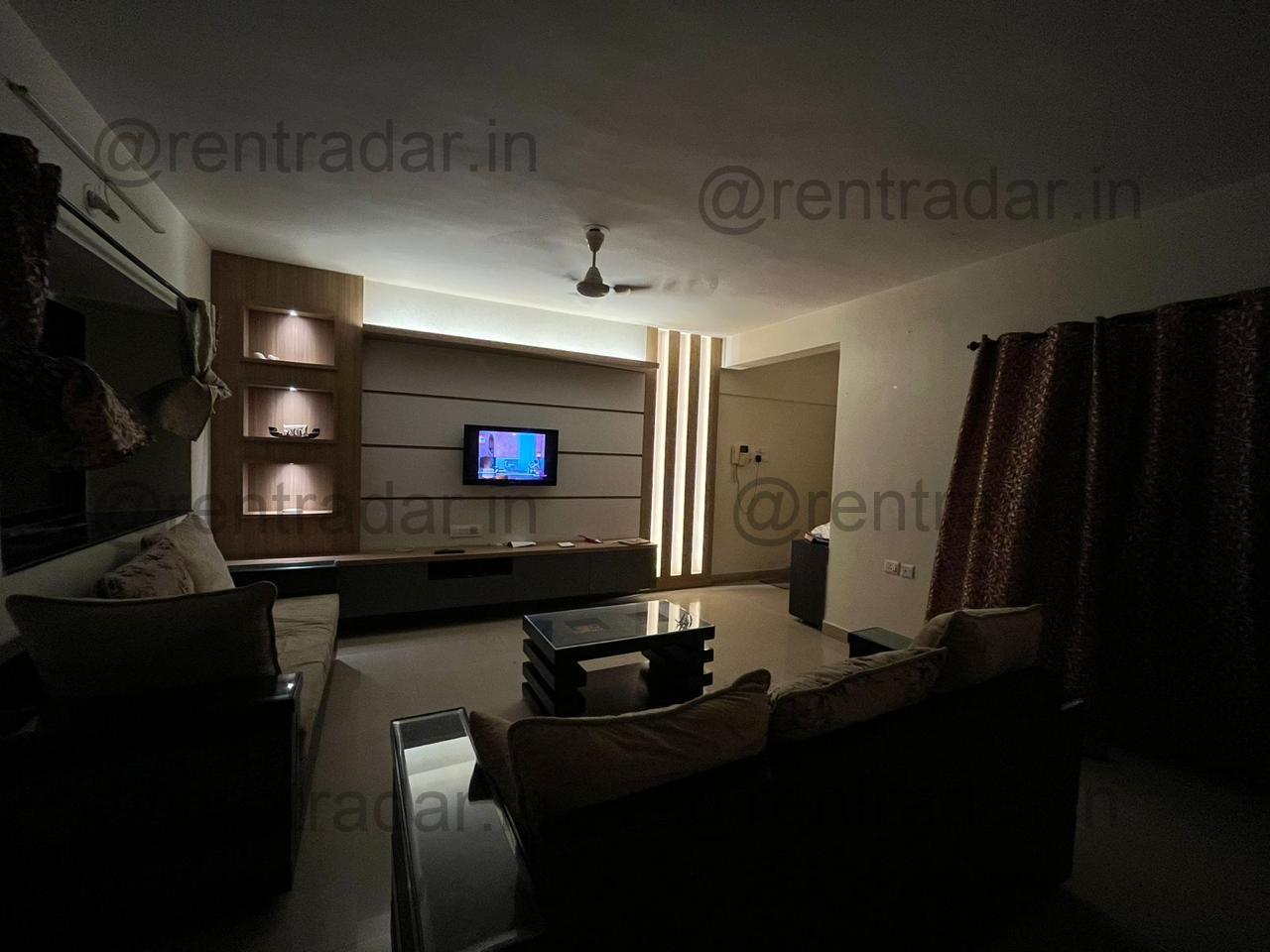 Room in 3bhk at Baner Pashan Link Road (kumar Shantiniketan)