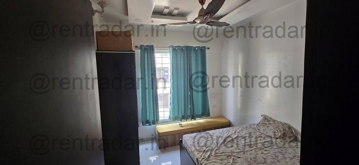 Room in 3bhk at Tingre Nagar (gold Coast Society)