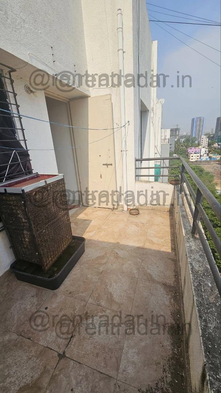 Room in 2bhk at Vanashree Apartment, Amanora Park Town (vanashree Apartment)