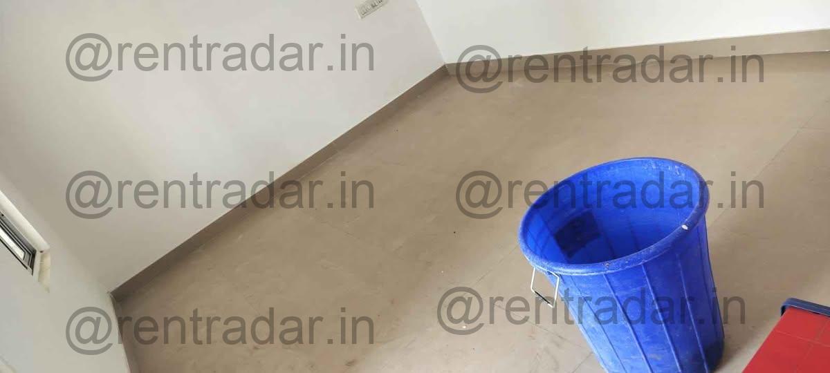 Room in 2 Bhk at Hadapsar