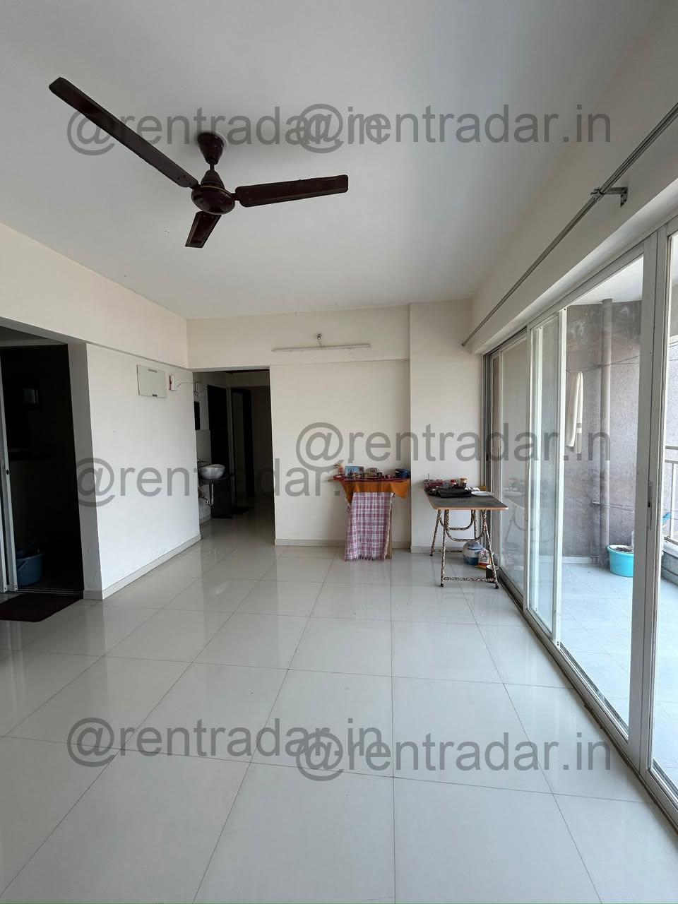 Room in 3bhk at Keshav Nagar (mantra Insignia)