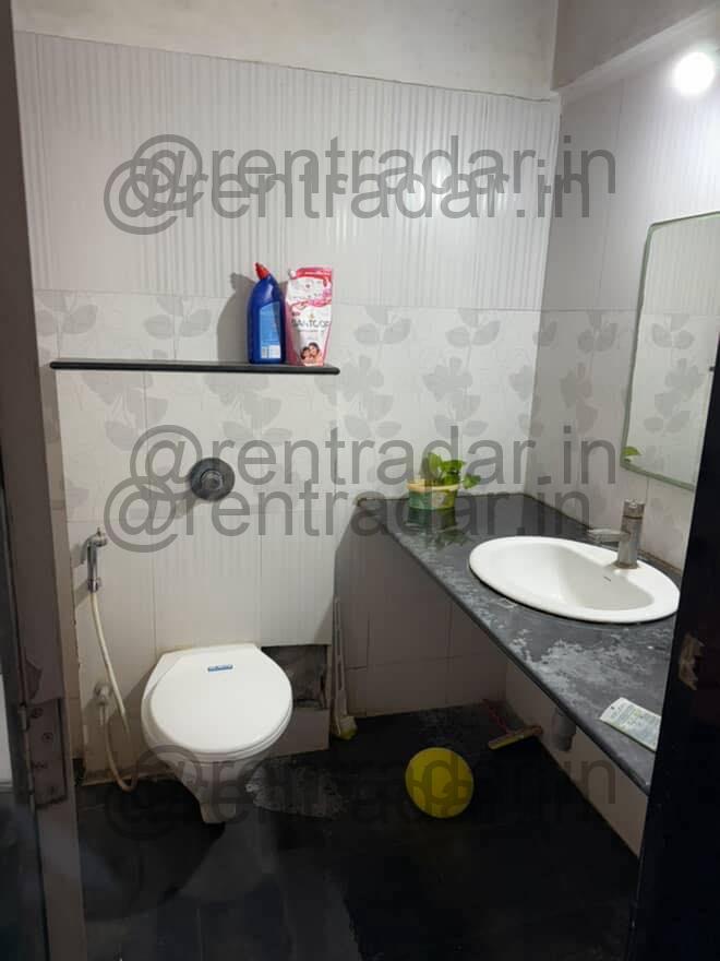 Room in 3bhk at Hinjewadi