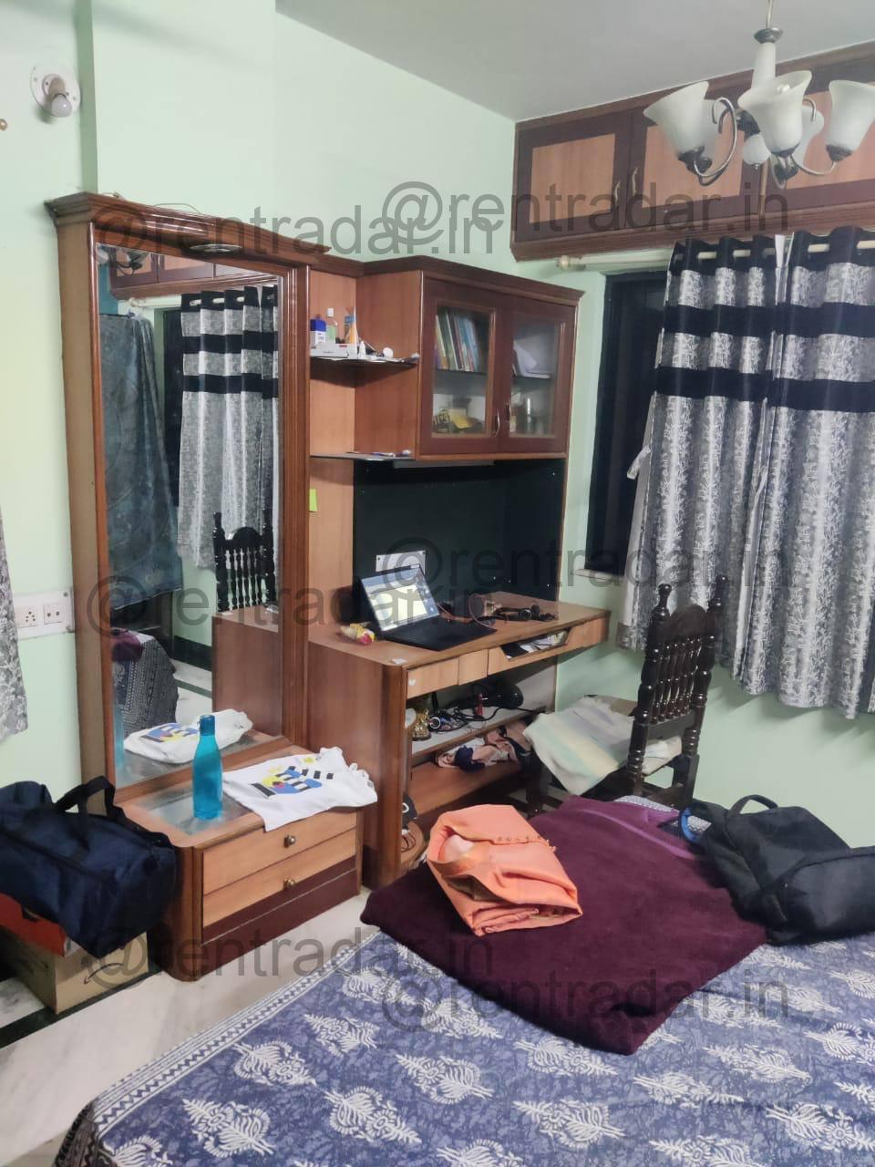 Room in 3 Bhk at Aundh