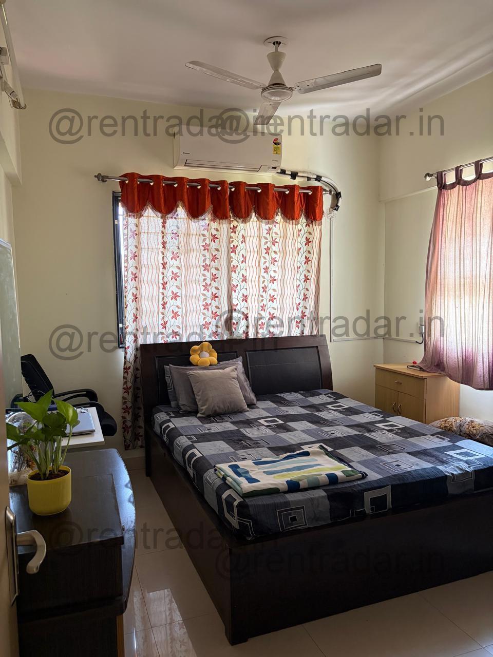Room in 2bhk at Sylvania Apartment Behind Season Mall, Magarpatta