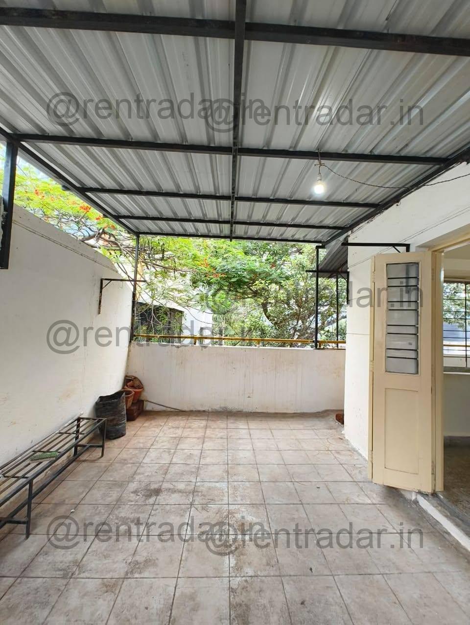 Room in 1bhk at Shivtirthnagar Kothrud