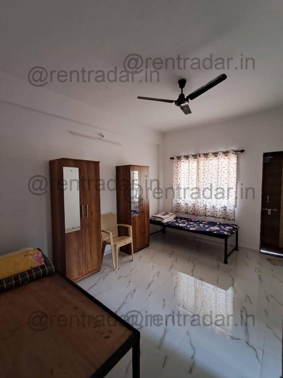 Private Room in 1 Bhk at SB Road