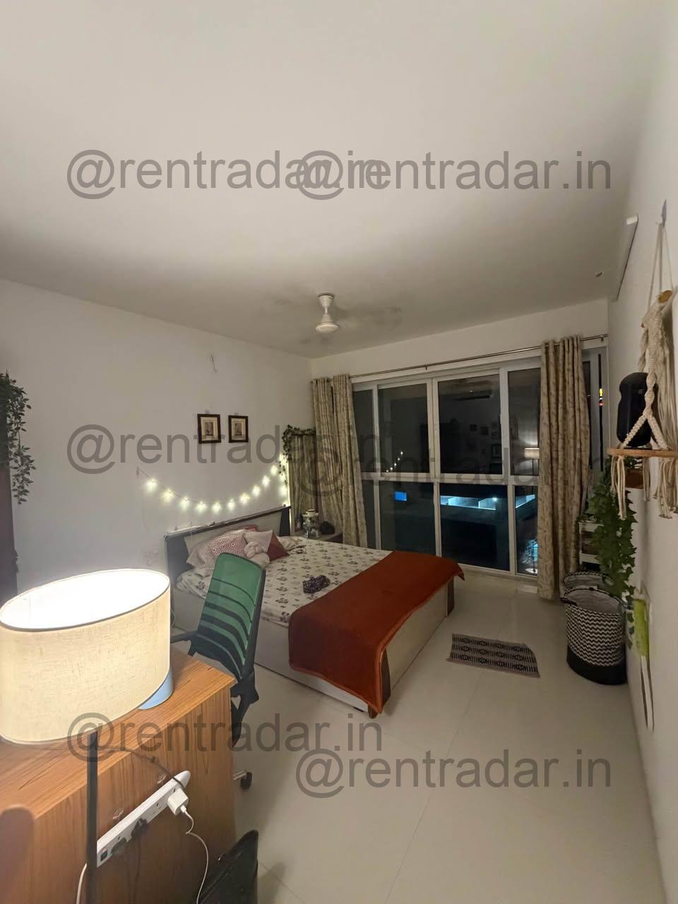 Private Room in 3 Bhk at Kharadi (ganga Platino)