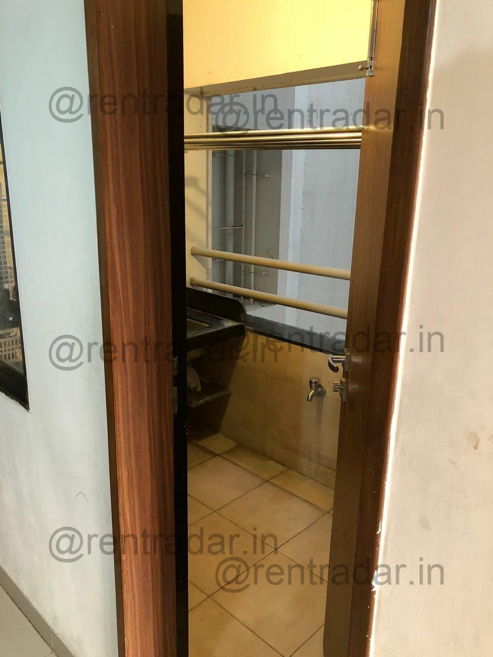 2bhk For Rent at Grand Bay Society, Pune Solapur Highway (grand Bay Society)