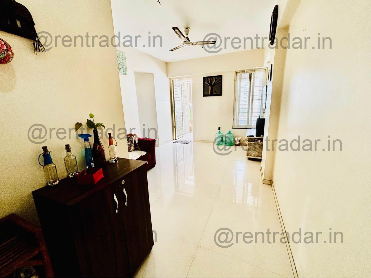 Room Available at Kharadi