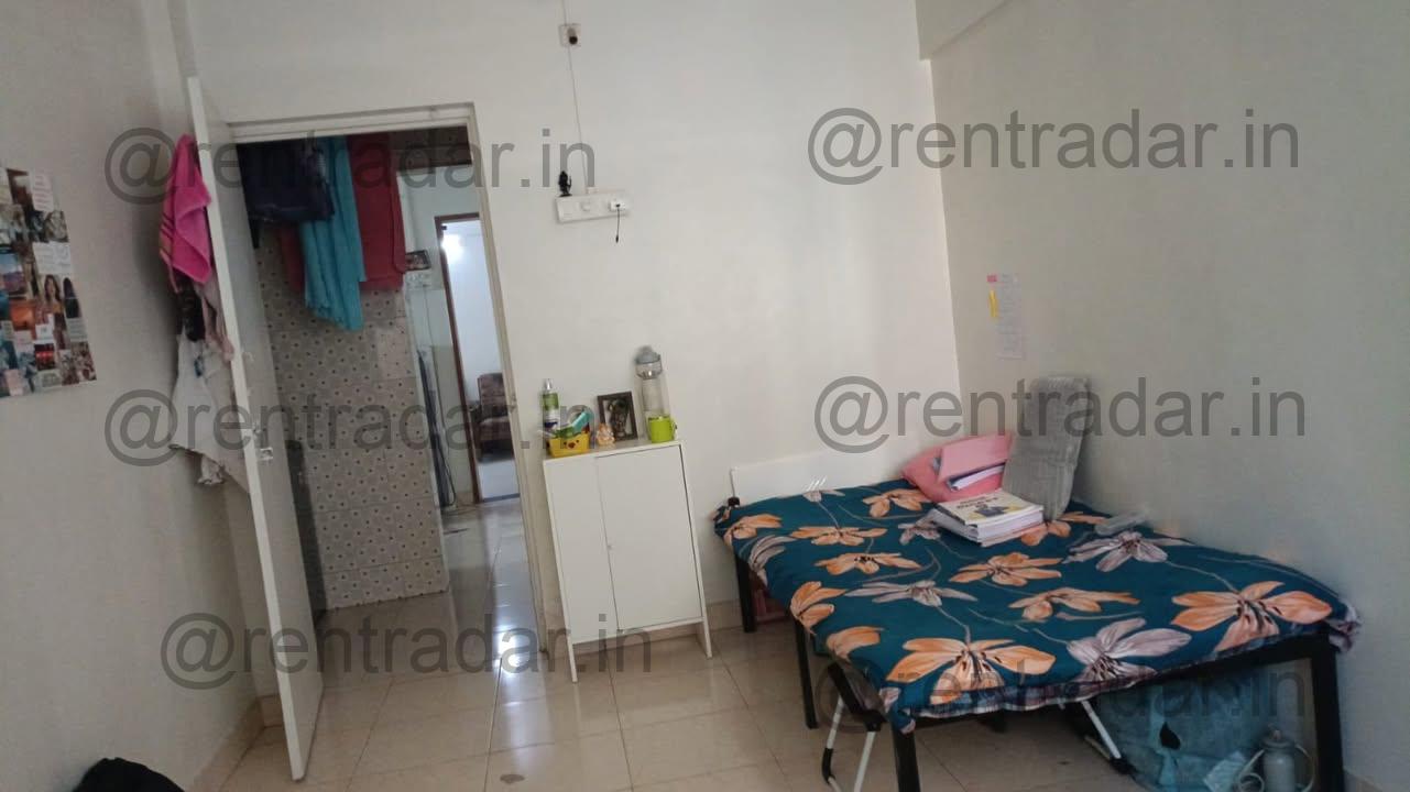 Private Room For Rent at Gujarat Colony, Kothrud