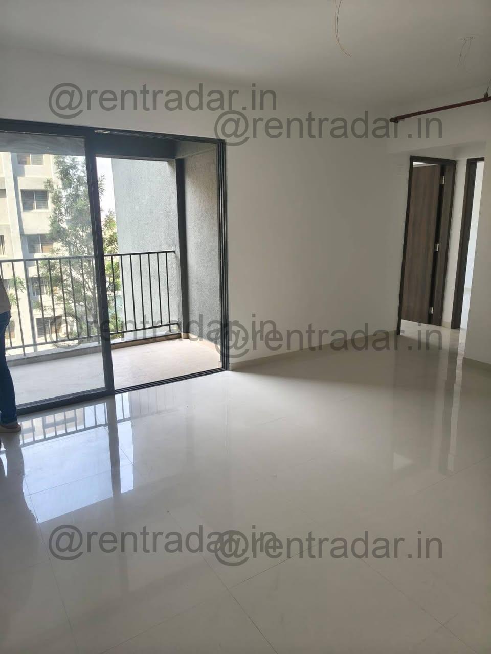 Room in 2bhk at La Centra (la Centra)