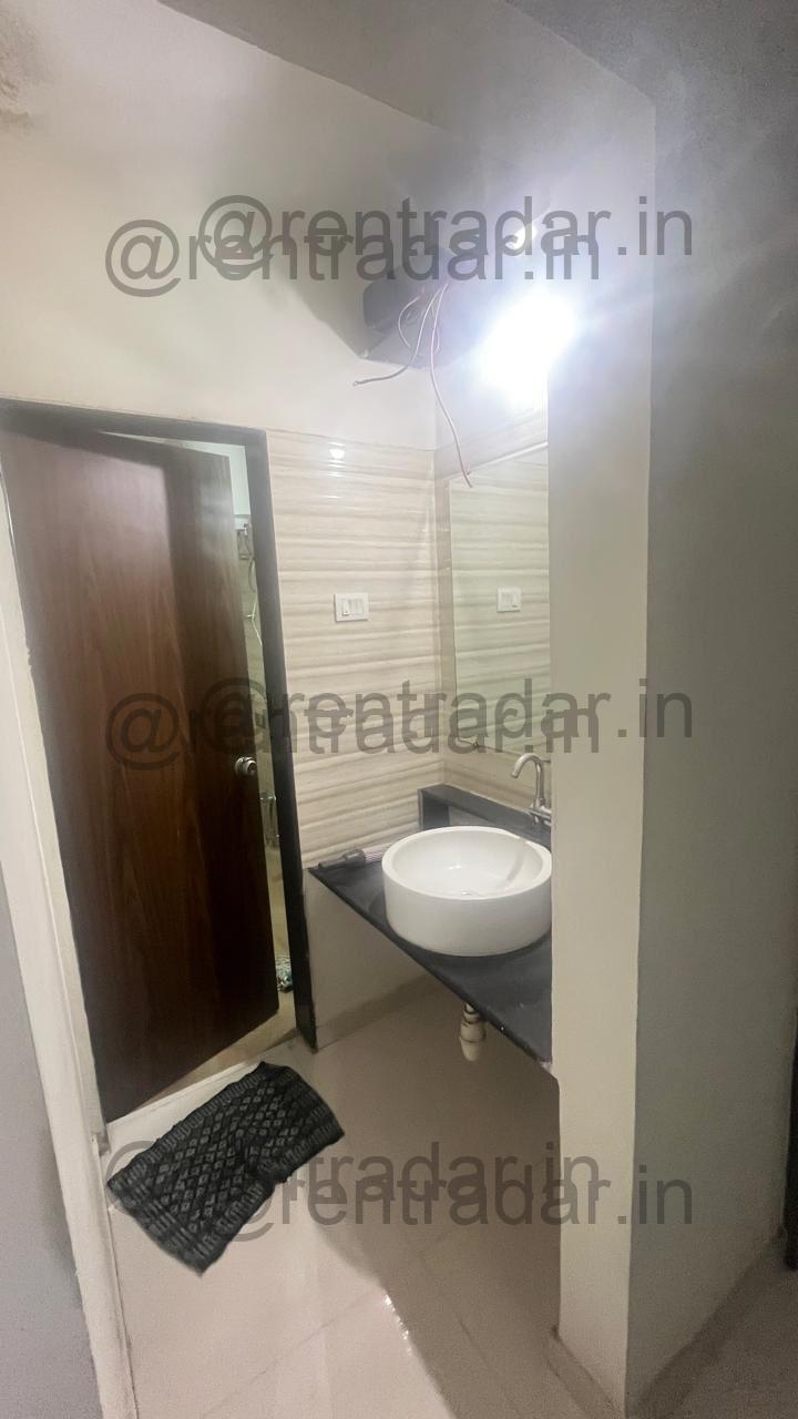 Room Available at Hinjawadi (adora Cooperative Housing Society Phase 1)