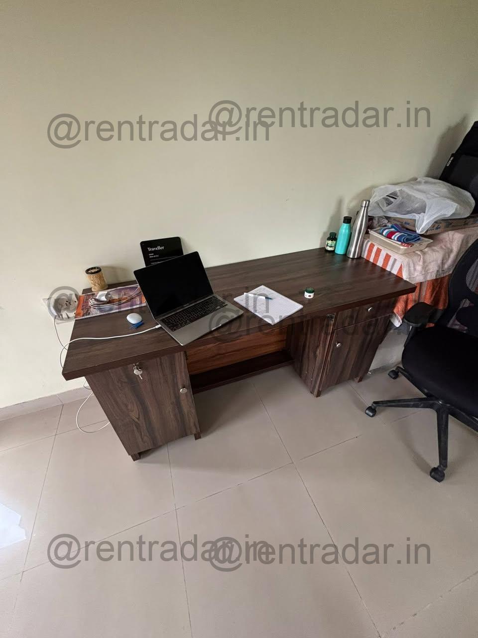 Room in 3bhk at Kharadi (acolade Society)