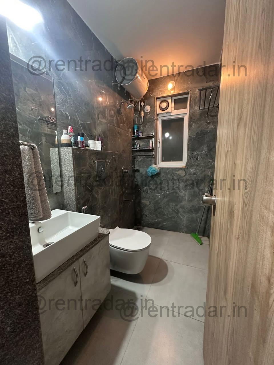 Room in 2bhk at Viman Nagar