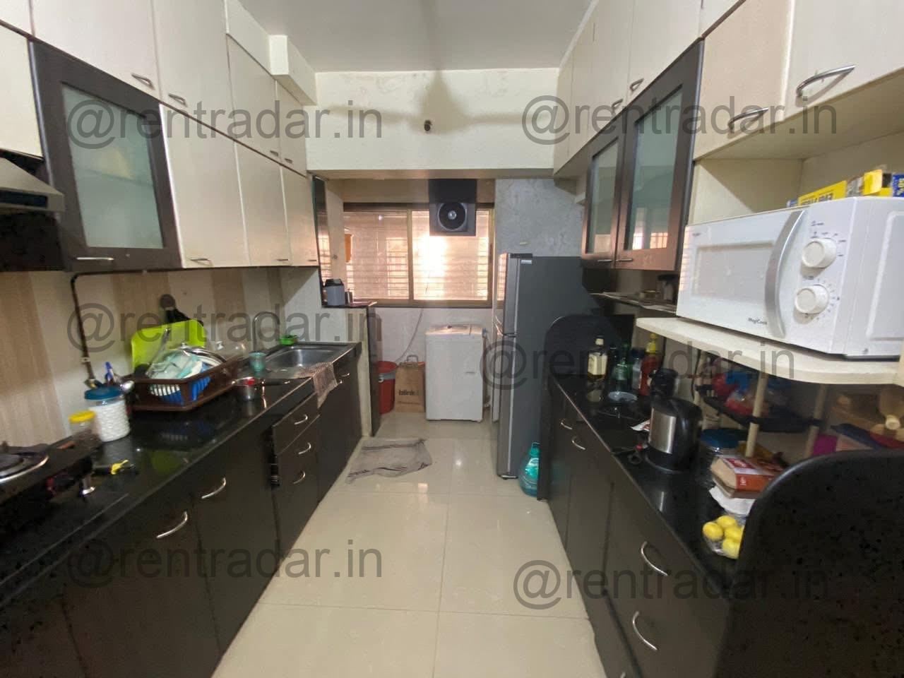 Room in 3 Bhk at Bhakti Park