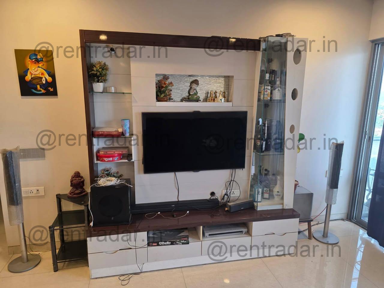 Room in 3bhk at Not Specified