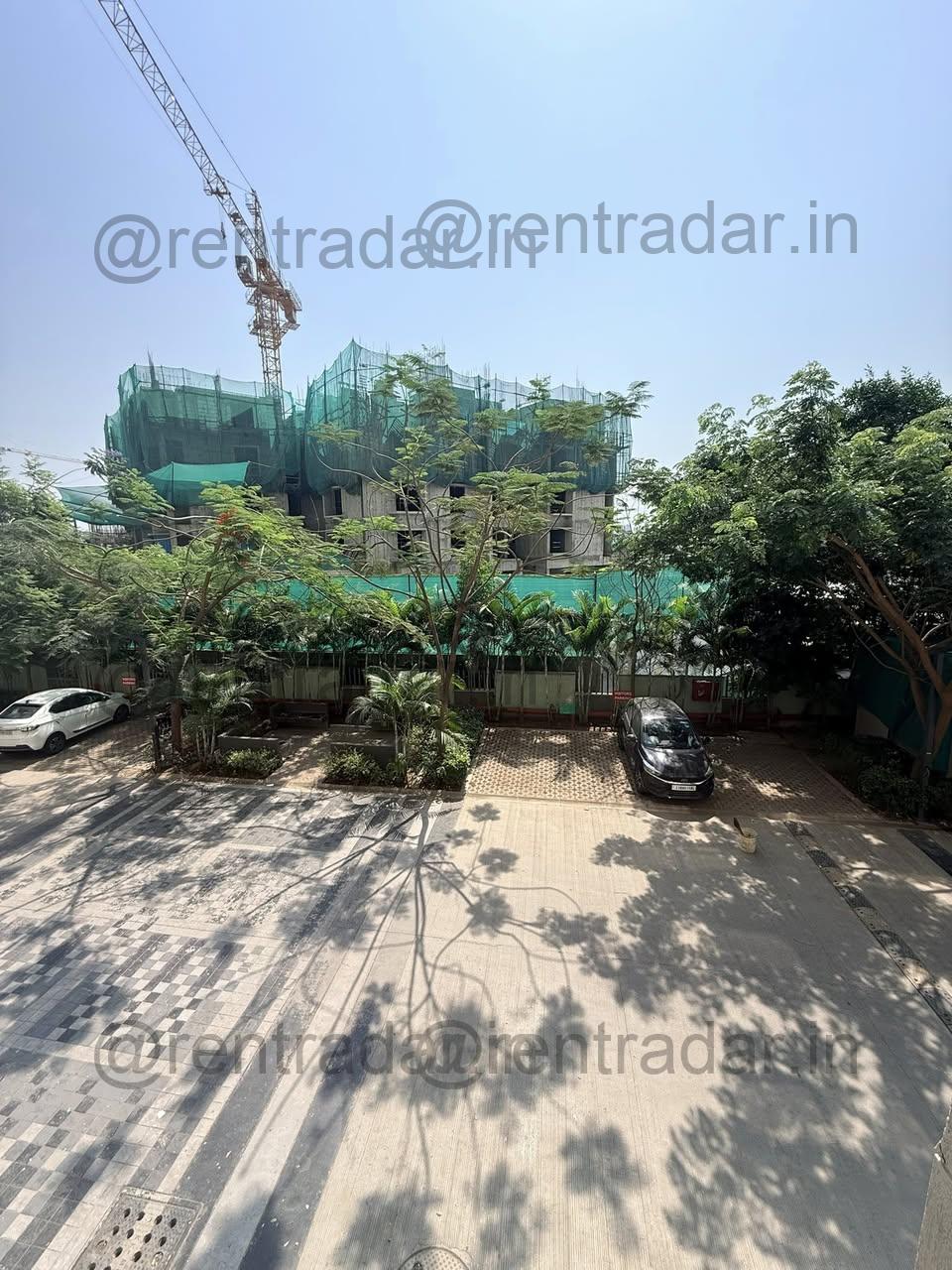 Room in 2 Bhk at Hinjewadi (park Connect Apartments)