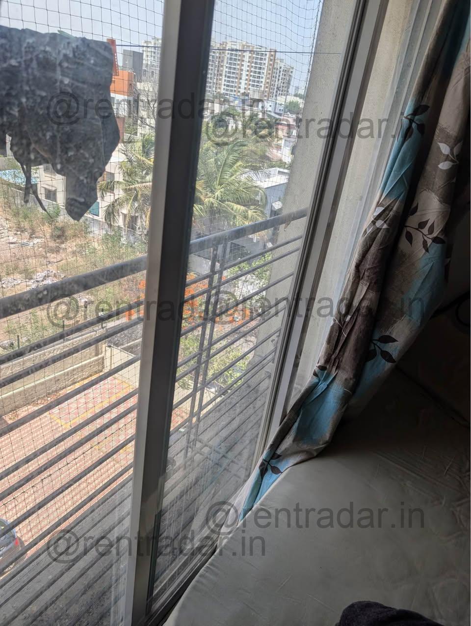 Private Room in 2.5 Bhk at Upper Kharadi (jade Residences)