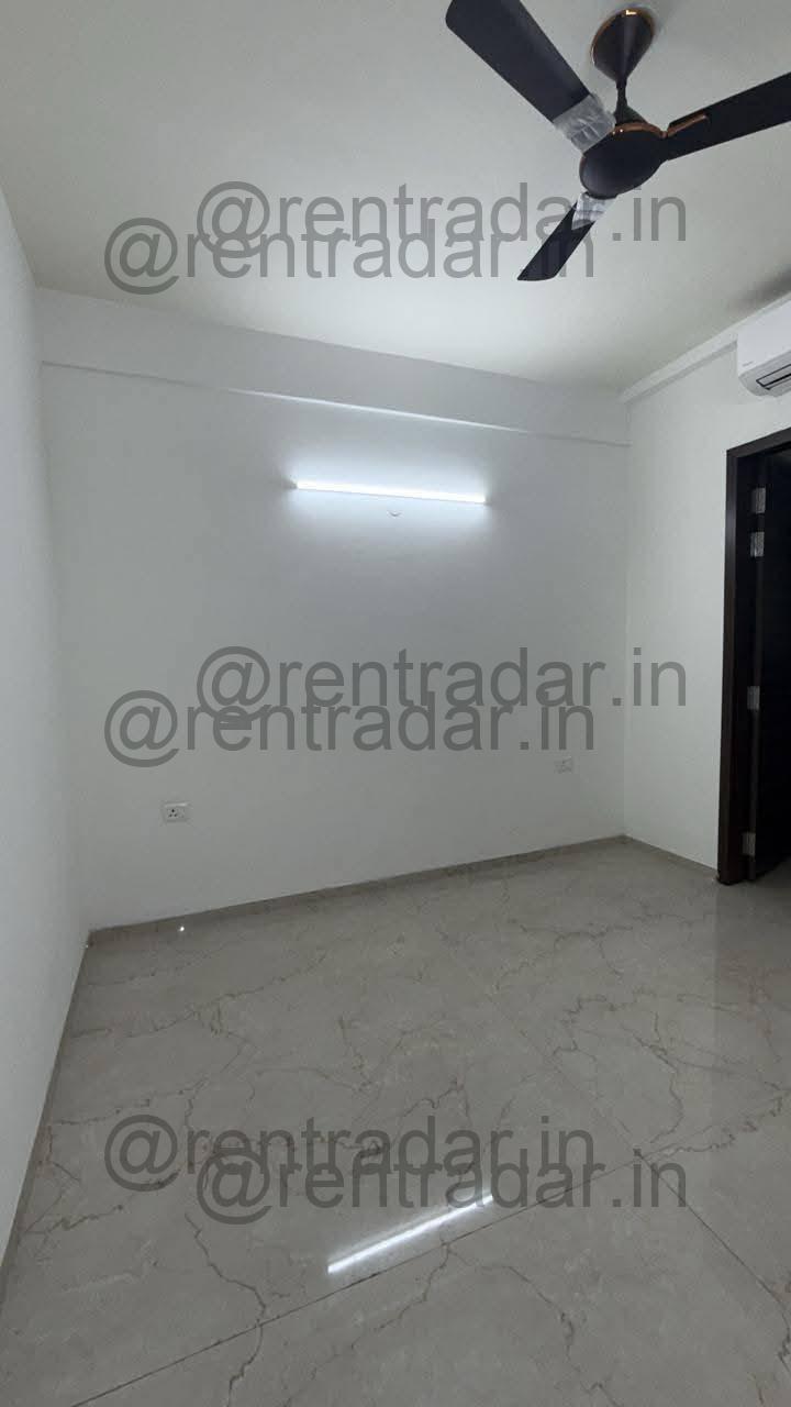 Room in 4bhk at Not Specified
