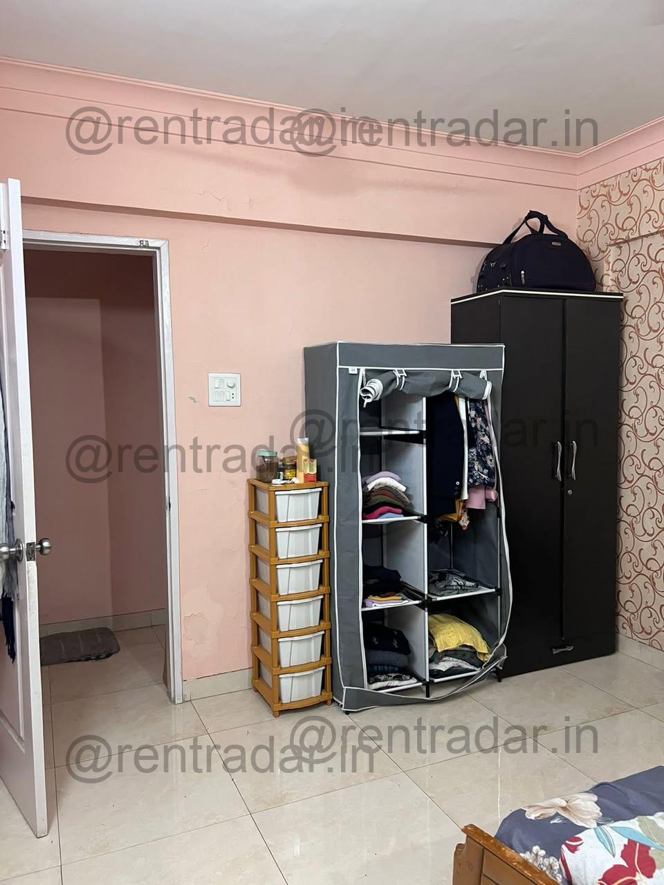 Room in 3bhk at Viman Nagar