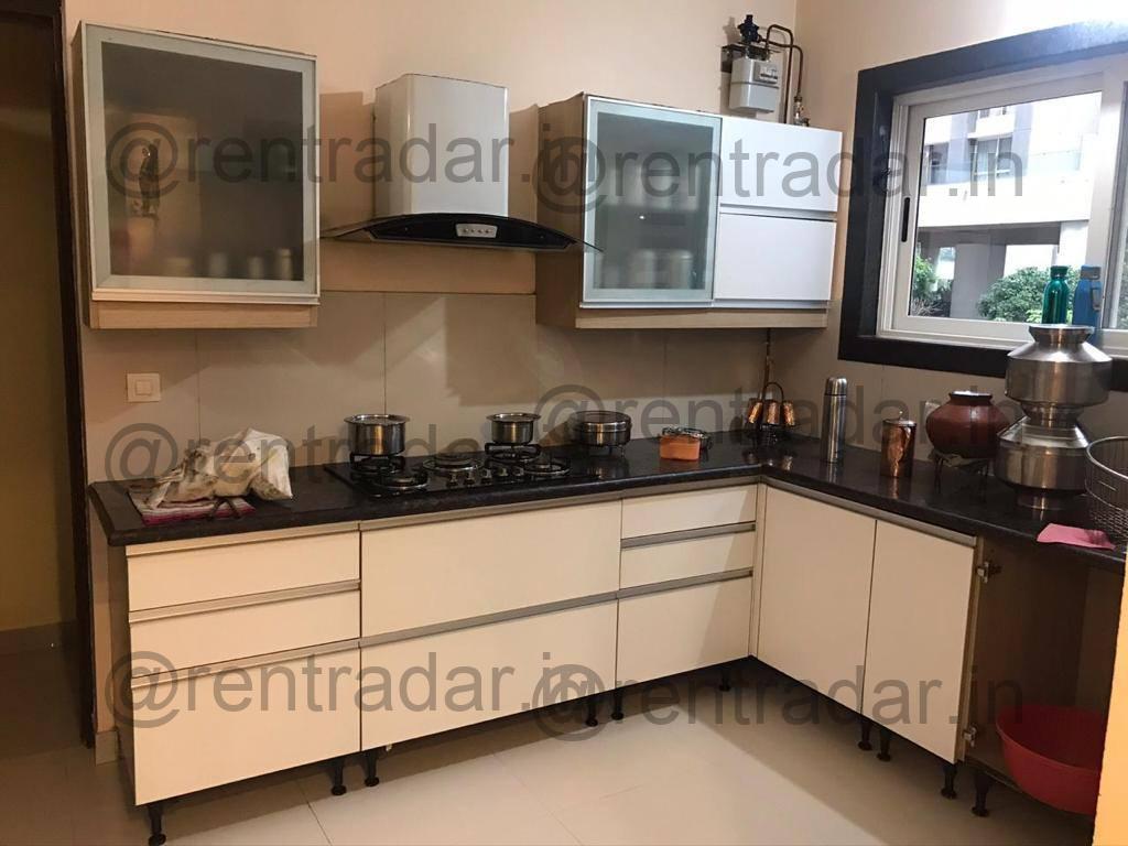 Room in 3 Bhk at Kharadi (marvel Zephyr)