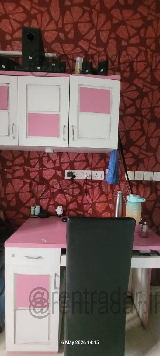 Room in 3 Bhk at Amanora Park Town (aspire Towers)