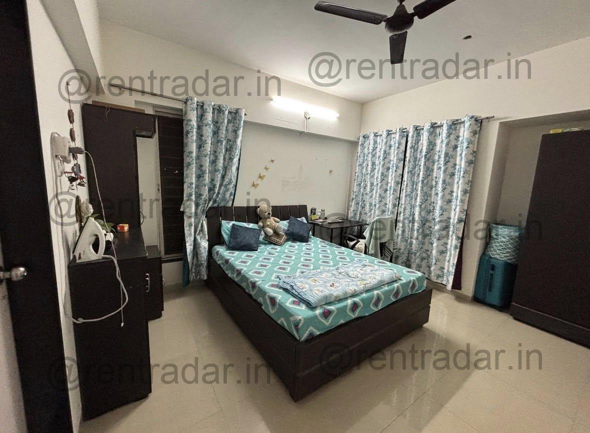 Room in 3bhk at Shri Ram Nagar, Sus, Baner (yashwin Society by Vilas Javdekar)